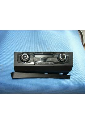 AUDI AUDI SQ5 Temperature Control