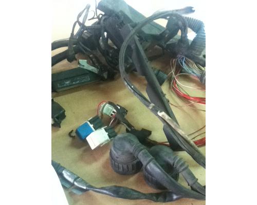 BMW BMW 318i Engine Wiring Harness