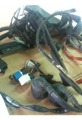 BMW BMW 318i Engine Wiring Harness