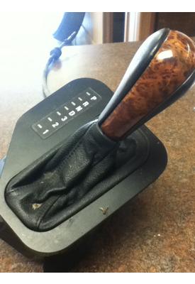 BMW BMW 528i Floor Shift Assembly