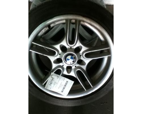 BMW BMW 528i Wheel
