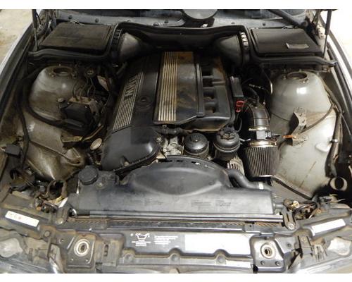 BMW BMW 530i Parts Cars or Trucks