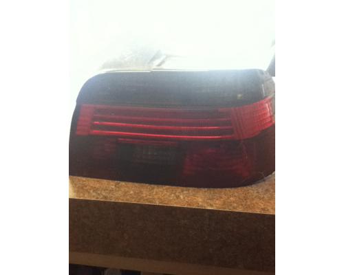 BMW BMW 540i Tail Lamp