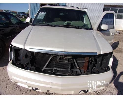 CADILLAC ESCALADE ESV Bumper Assembly, Front