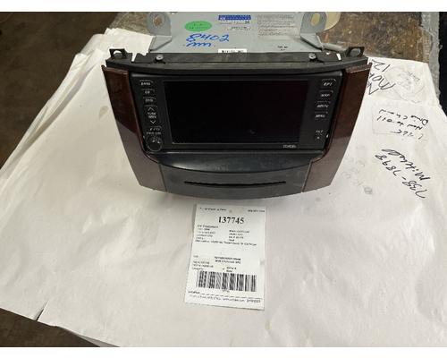 CADILLAC SRX AV Equipment