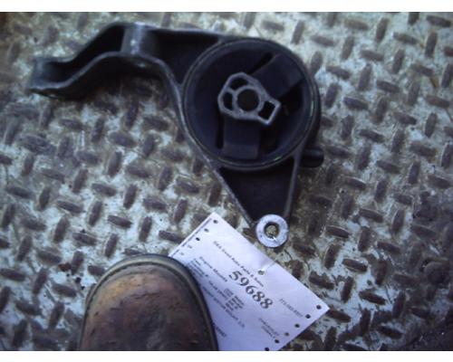 CHEVROLET COBALT Engine Mounts