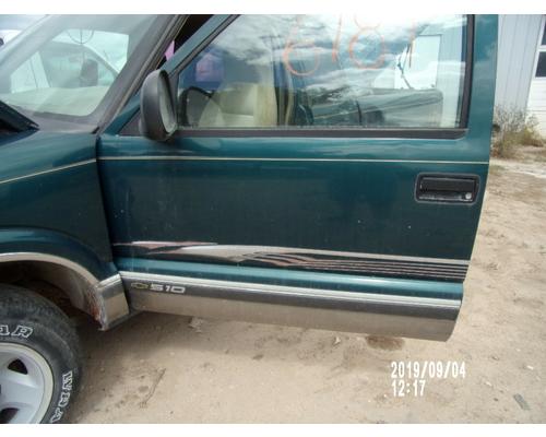 CHEVROLET S10/S15/SONOMA Door Assembly, Front