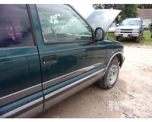 CHEVROLET S10/S15/SONOMA Door Assembly, Front