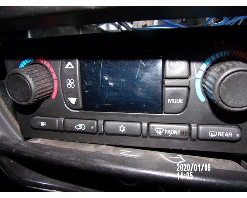 CHEVROLET TRAILBLAZER Temperature Control