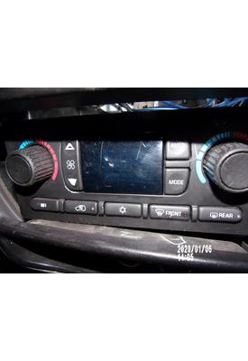 CHEVROLET TRAILBLAZER Temperature Control