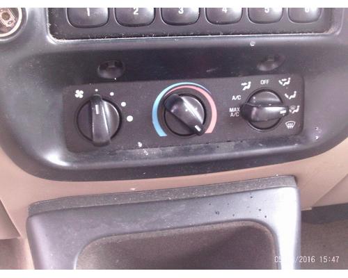 FORD EXPLORER Temperature Control