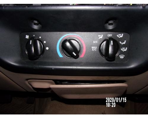 FORD EXPLORER Temperature Control