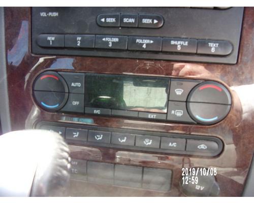 FORD FIVE HUNDRED Temperature Control