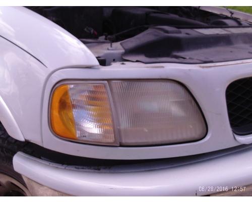 FORD FORD F250 PICKUP Front Lamp