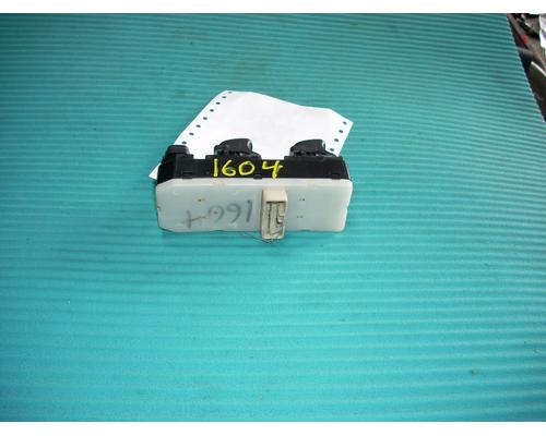 HYUNDAI ACCENT Door Electrical Switch