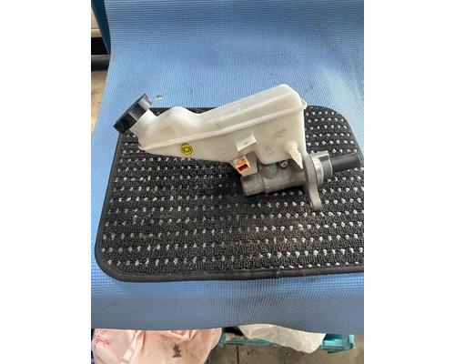 HYUNDAI KONA Brake Master Cylinder