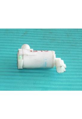 INFINITI INFINITI M35 Windshield Washer Reservoir