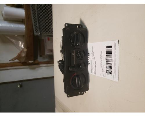 ISUZU ISUZU TROOPER Temperature Control