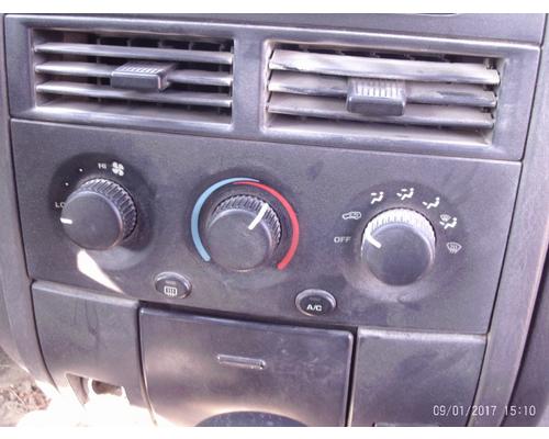 JEEP GRAND CHEROKEE Temperature Control