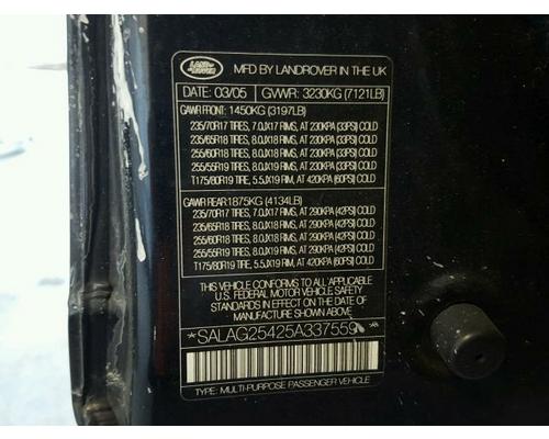 LAND ROVER LR3 Parts Cars or Trucks