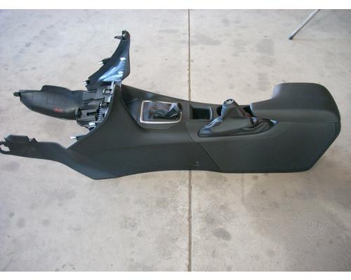 MAZDA MAZDA 3 Console