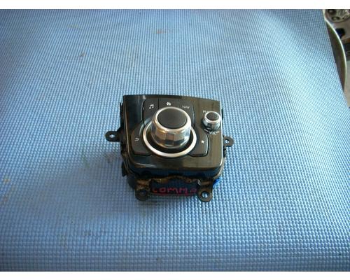 MAZDA MAZDA 3 DashConsole Switch