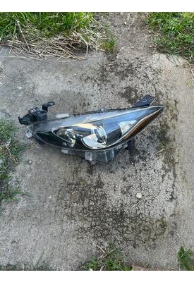 MAZDA MAZDA 3 Headlamp Assembly