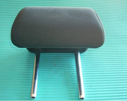 MAZDA MAZDA 3 Headrest