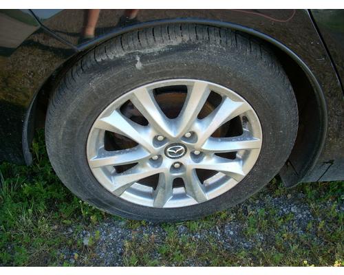 MAZDA MAZDA 3 Wheel