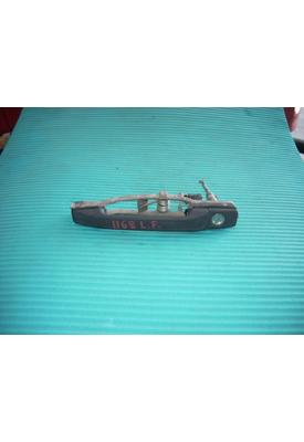 MERCEDES-BENZ MERCEDES 190 Door Handle