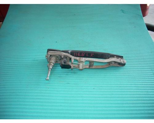 MERCEDES-BENZ MERCEDES 190 Door Handle