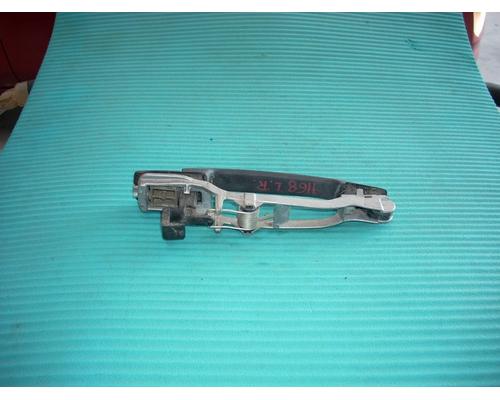 MERCEDES-BENZ MERCEDES 190 Door Handle