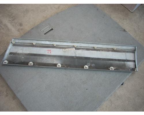 MERCEDES-BENZ MERCEDES 190 Door Moulding, Front