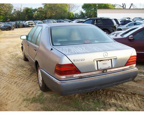 MERCEDES-BENZ MERCEDES 300D Parts Cars or Trucks