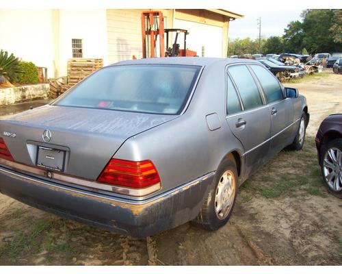 MERCEDES-BENZ MERCEDES 300D Parts Cars or Trucks