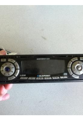 MERCEDES-BENZ MERCEDES 300E A/V Equipment