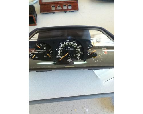 MERCEDES-BENZ MERCEDES 300E Speedometer Head Cluster