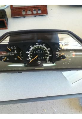 MERCEDES-BENZ MERCEDES 300E Speedometer Head Cluster
