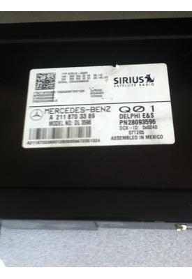 MERCEDES-BENZ MERCEDES E-CLASS A/V Equipment