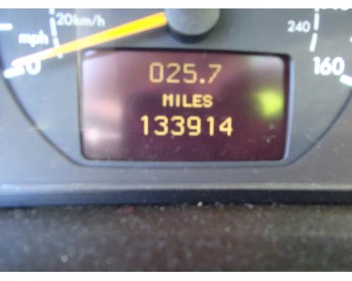 MERCEDES-BENZ MERCEDES E-CLASS Parts Cars or Trucks