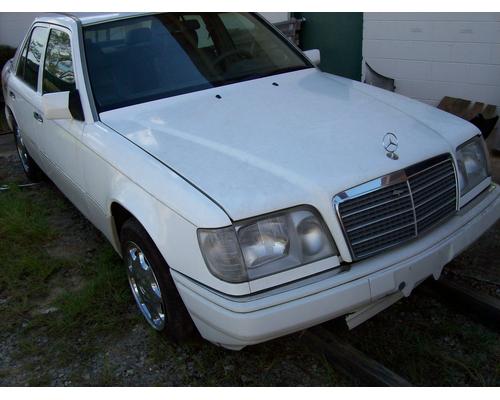 MERCEDES-BENZ MERCEDES E-CLASS Parts Cars or Trucks
