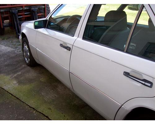 MERCEDES-BENZ MERCEDES E-CLASS Parts Cars or Trucks