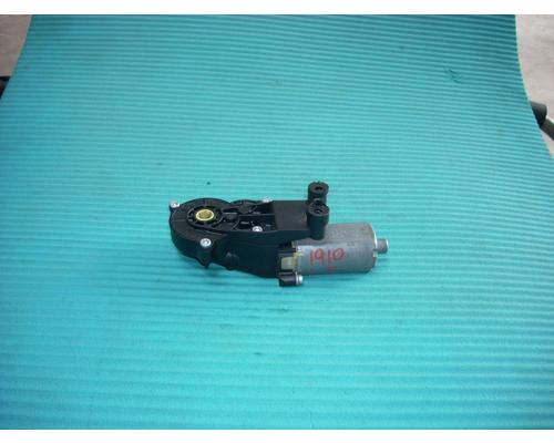 MERCEDES-BENZ MERCEDES E-CLASS Seat Motor