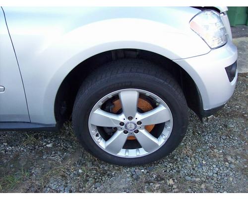 MERCEDES-BENZ MERCEDES ML-CLASS Parts Cars or Trucks