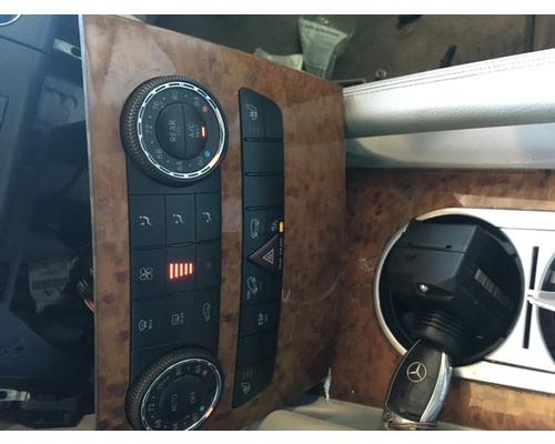 MERCEDES-BENZ MERCEDES ML-CLASS Temperature Control