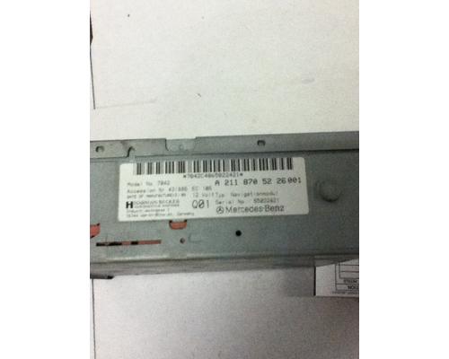 MERCEDES-BENZ MERCEDES S-CLASS Info-GPS-TV Screen