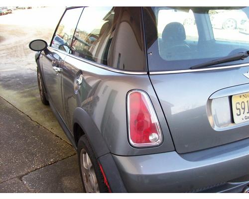 MINI MINI COOPER Parts Cars or Trucks