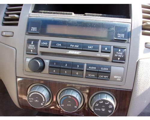 NISSAN ALTIMA AV Equipment