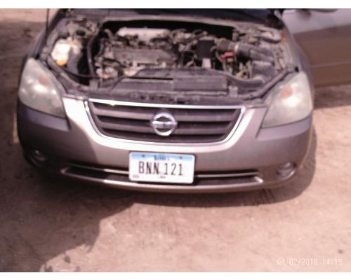 NISSAN ALTIMA Grille
