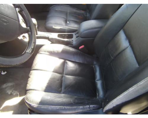 NISSAN MAXIMA Seat, Front